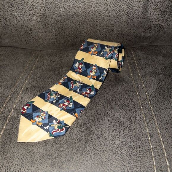 Vintage Mickey Unlimited‎ & Friends Baseball Tie - Picture 1 of 6